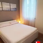 Milanoflats - Trilogolinelli Apartman *